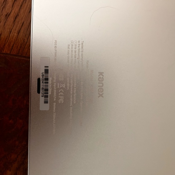 Kanex MultiSync Premium Slim Keyboard For Mac & iOS - Picture 5 of 5